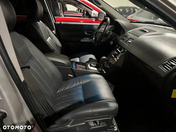 Volvo XC 90 2.5T Summum