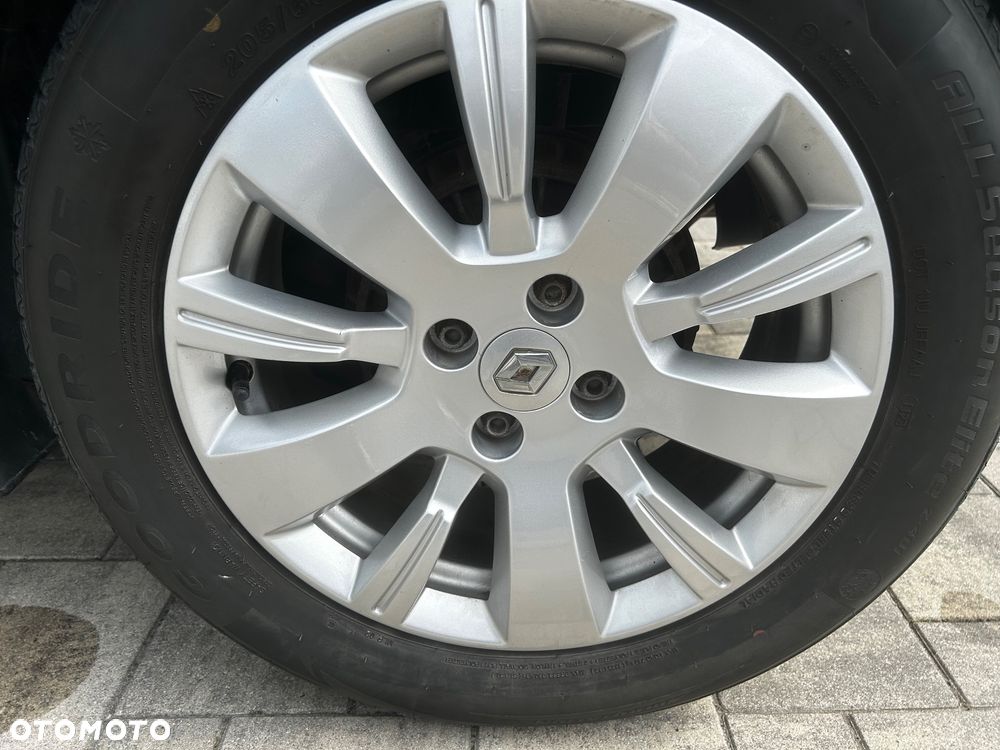 Renault Captur 1.5 dCi Energy Life - 17