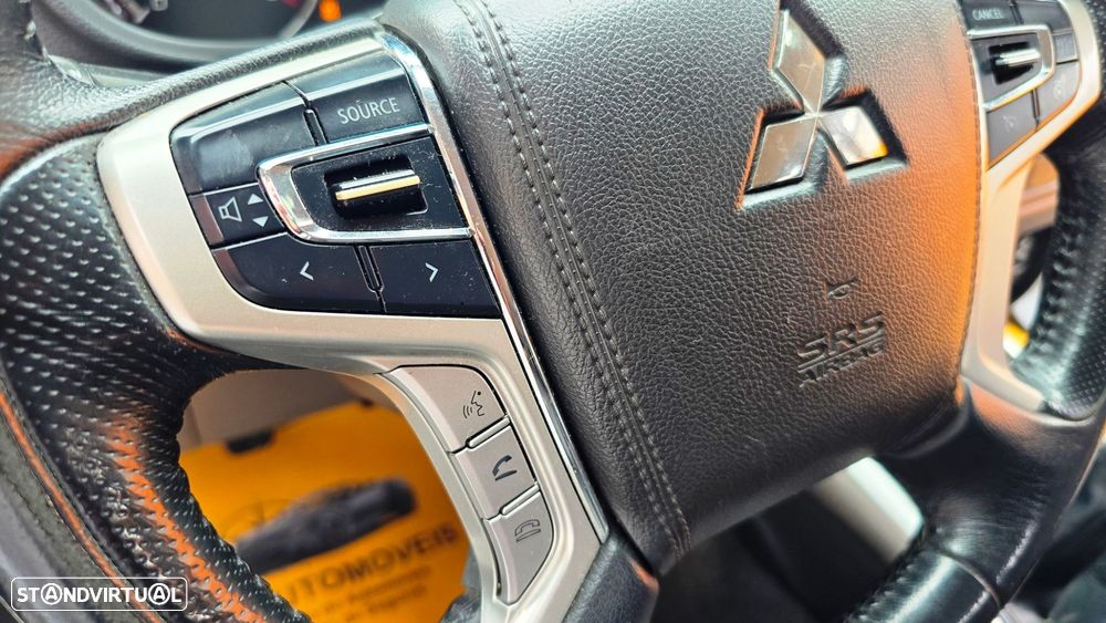 Mitsubishi L200 2.4 DI-D CD Intense Sportbox Strakar 4WD — fotografia 17