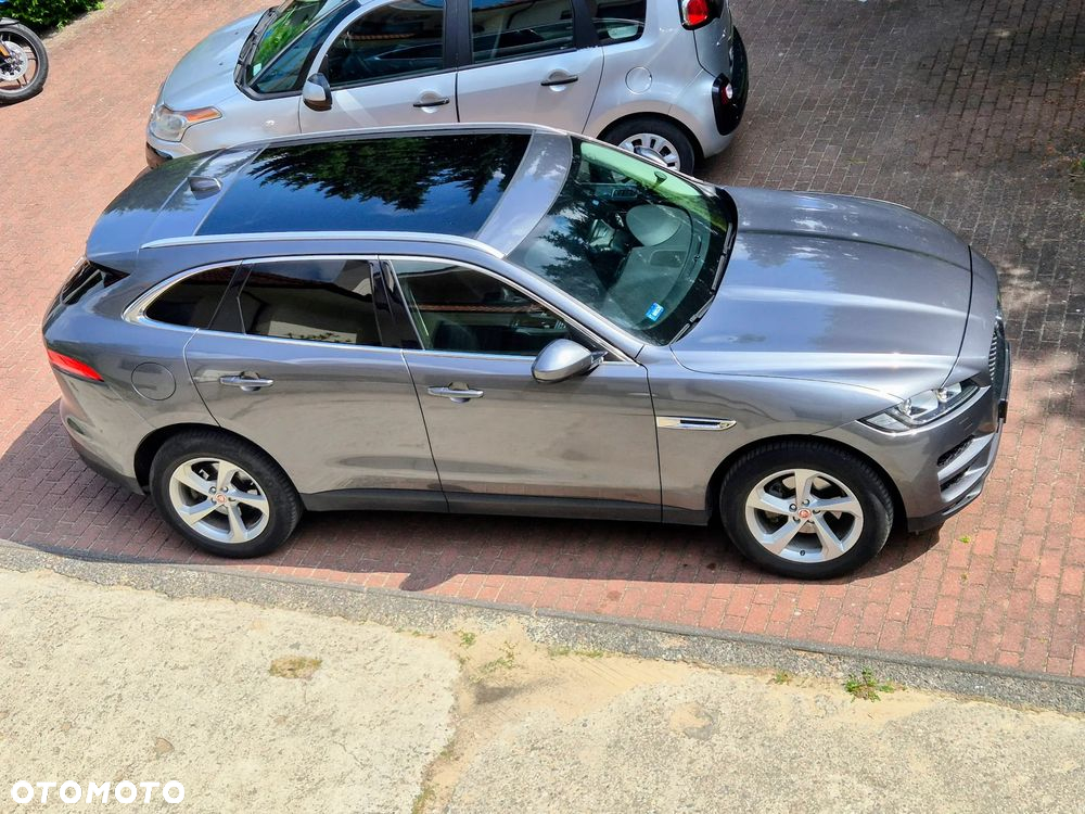 Jaguar F-Pace - 3