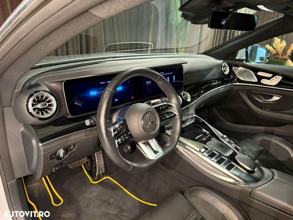 Mercedes-Benz AMG GT - 14