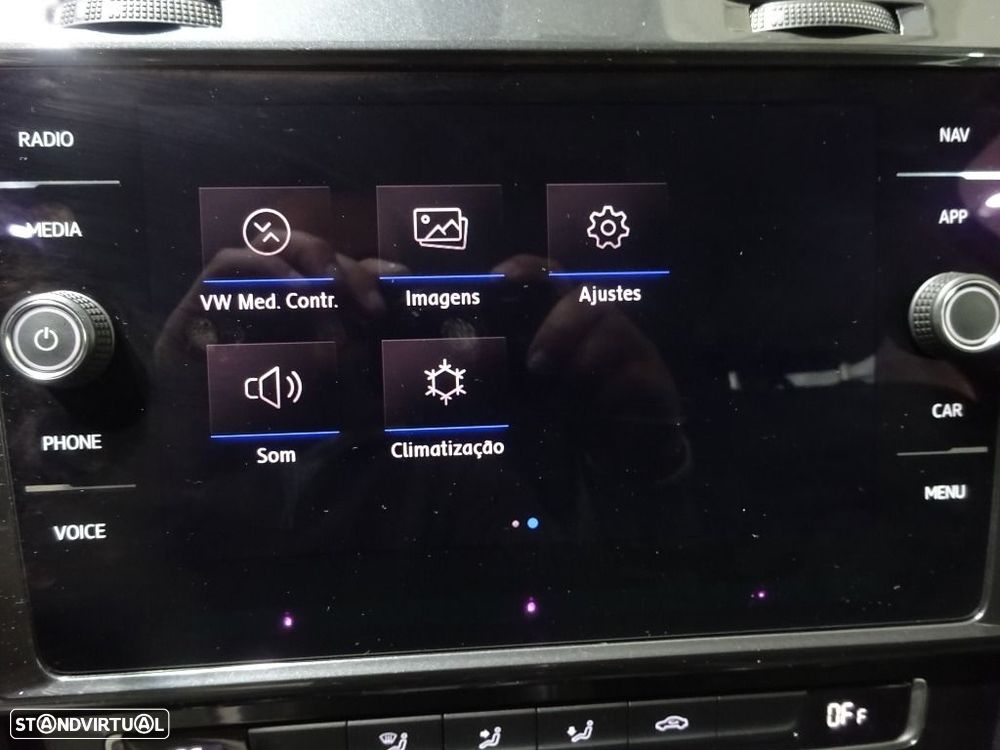 VW Golf Variant 1.6 TDi Confortline - 20