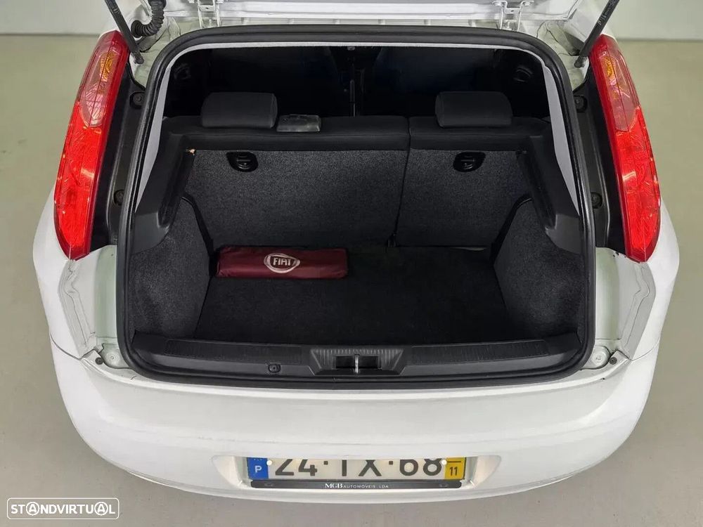 Fiat Punto 1.2 Lounge S&S - 18