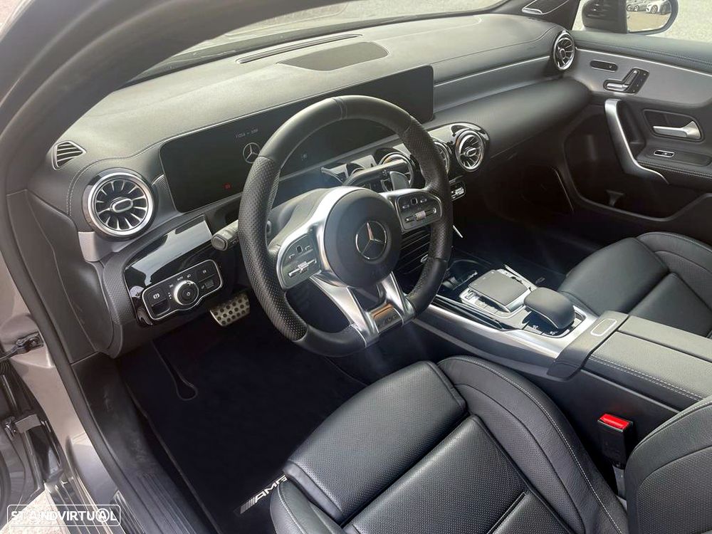 Mercedes-Benz A 35 AMG 4Matic - 2