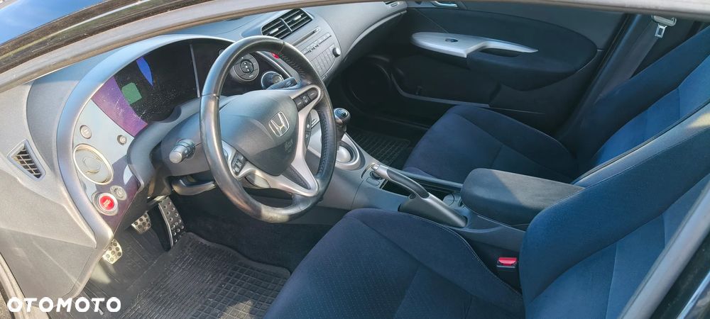 Honda Civic 2.2i-CTDi Comfort - 8