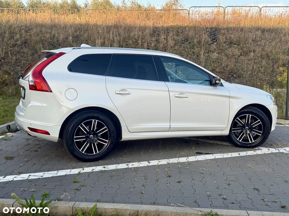 Volvo XC 60 D3 Drive-E Momentum - 26