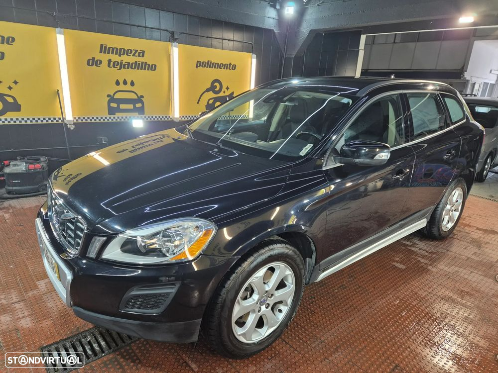 Volvo XC 60 2.0 D3 Drive Momentum - 7