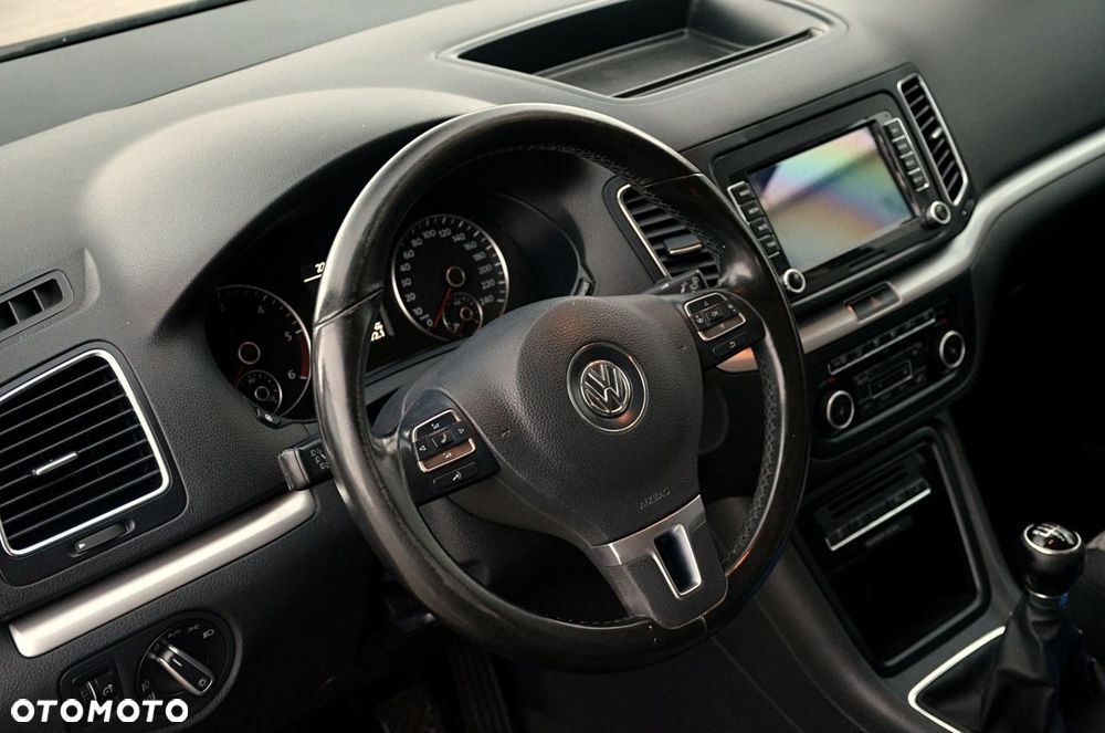 Volkswagen Sharan - 13