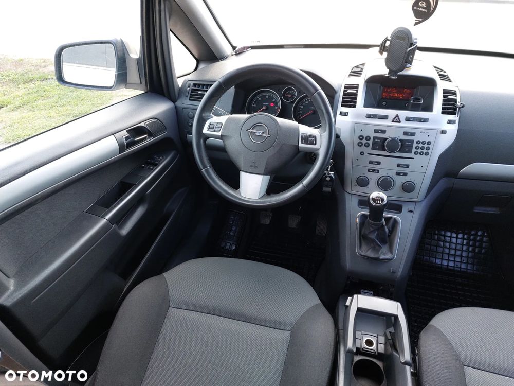 Opel Zafira 1.7 CDTI - 8
