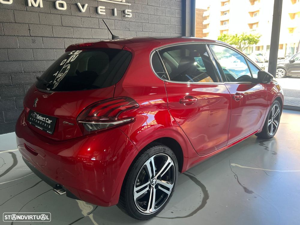 Peugeot 208 1.2 PureTech GT Line - 9