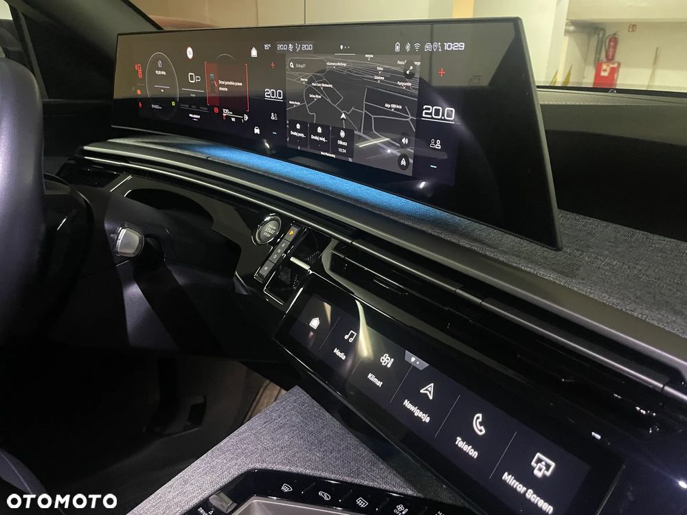 Peugeot 3008 1.2 PureTech mHEV Allure Pack S&S e-DCS6 - 18