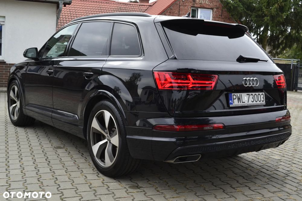 Audi Q7 - 6