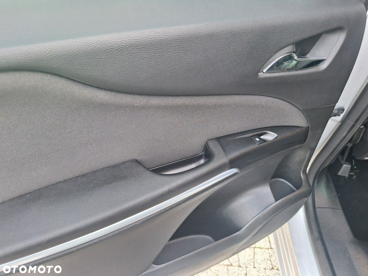 Opel Zafira - 26