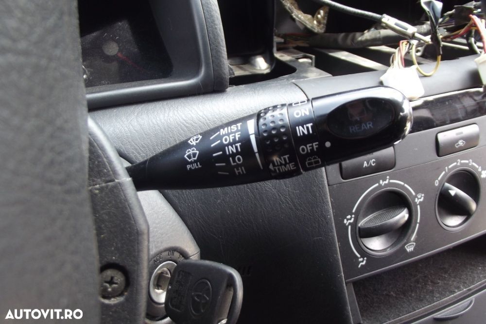 Bloc lumini Toyota Corlla 2002-2007 bloc semnalizare stergatoare - 2