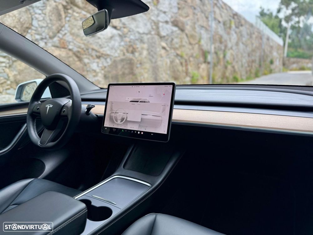 Tesla Model Y Long Range Tração Integral - 9