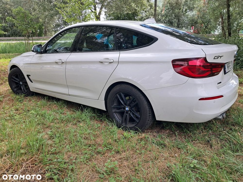 BMW Seria 3 - 2