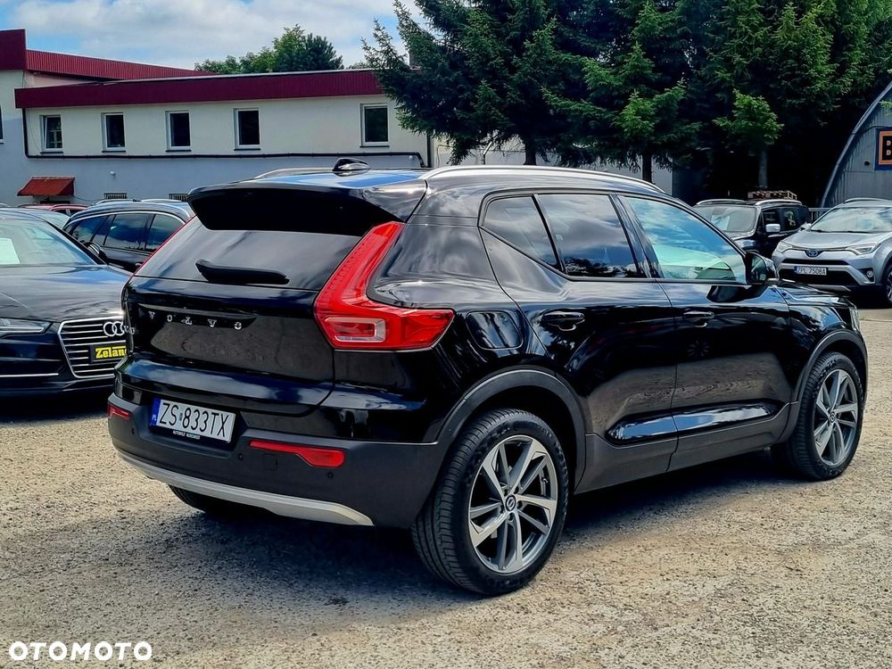 Volvo XC 40 - 9