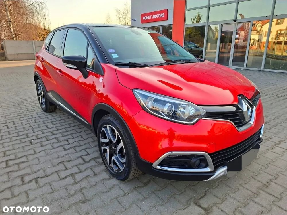Renault Captur 1.2 TCe Helly Hansen EDC - 4