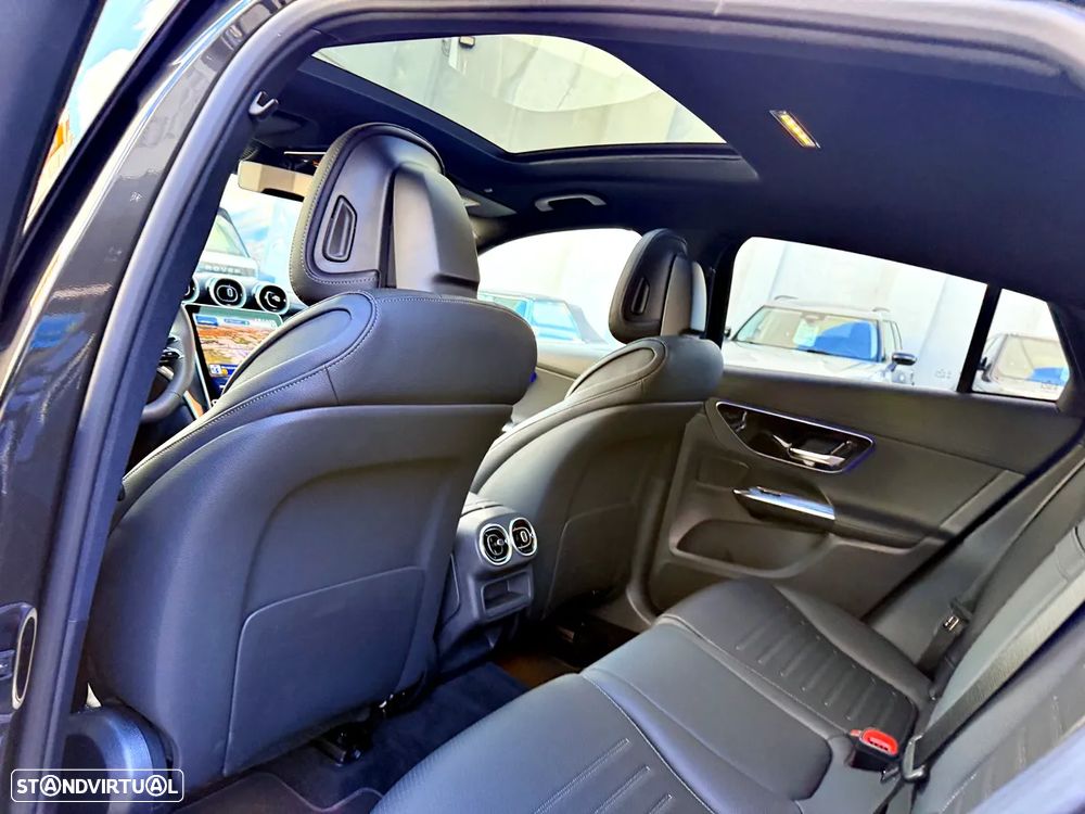 Mercedes-Benz GLC 300 de Coupe 4Matic - 35