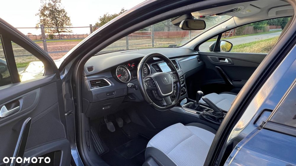 Peugeot 508 1.6 e-THP Allure S&S - 16