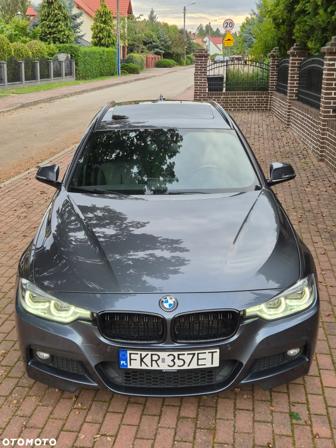 BMW Seria 3 320d Touring Edition M Sport Shadow - 19