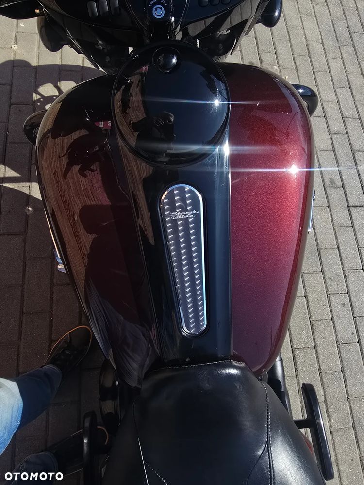 Harley-Davidson FLHXS Special - 13