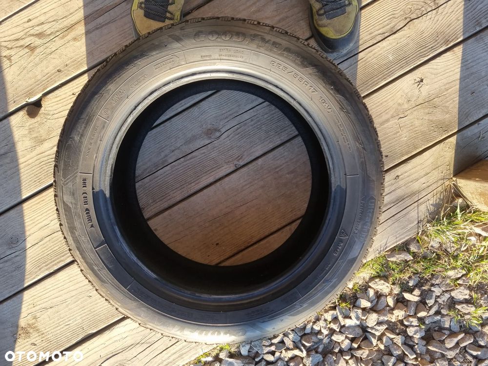 Opona Goodyear ULTRAGRIP Performance3 225/55r17 101V 2023r.1x8,5mm jak nowa - 3