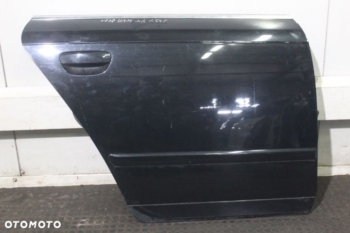 DRZWI PRAWY TYŁ AUDI A4 B7 - 1
