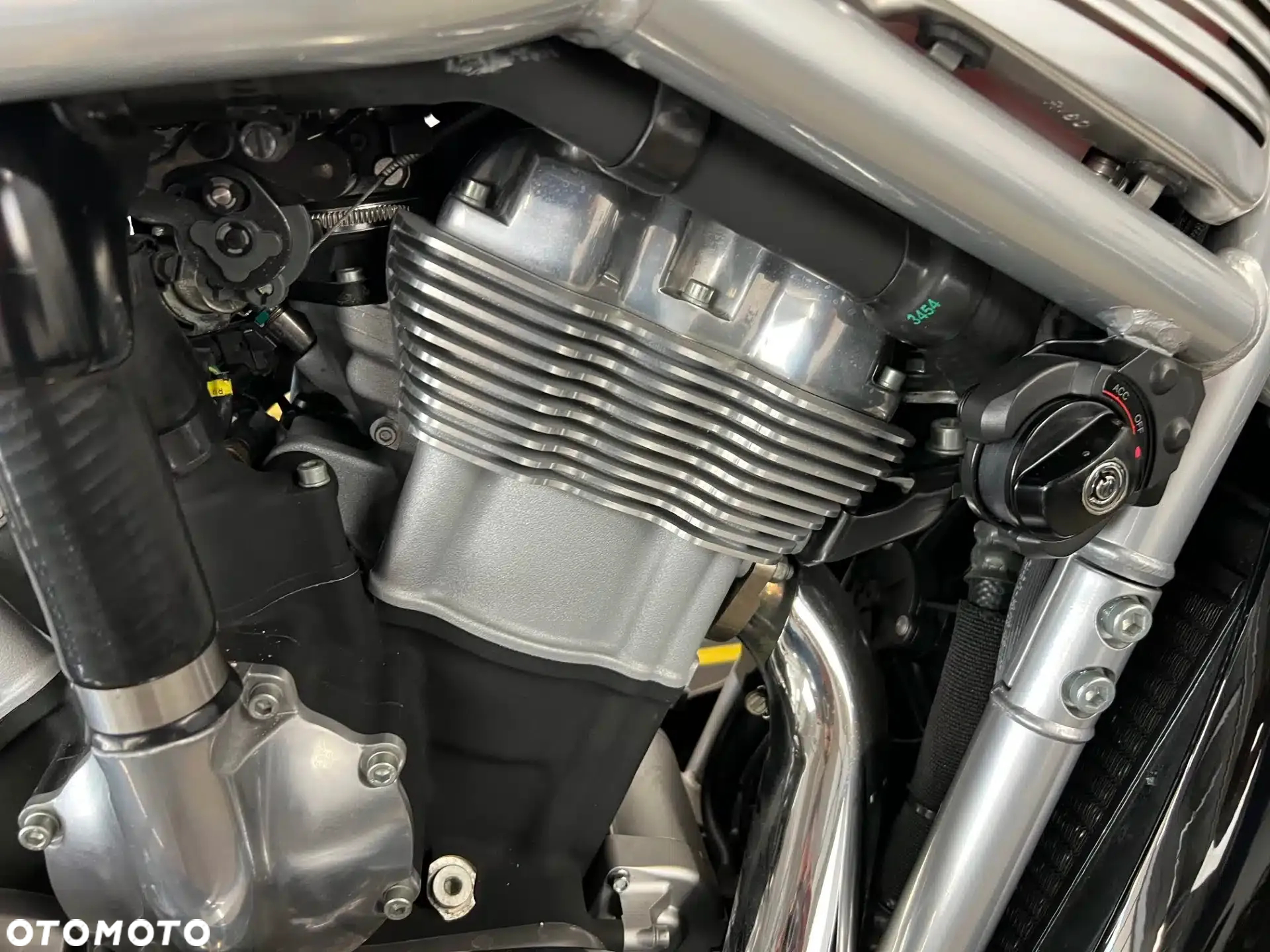 Harley-Davidson V-Rod Street Rod - 14