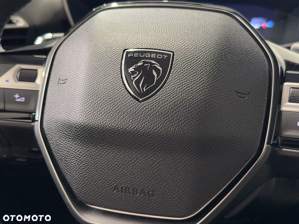 Peugeot 208 - 34