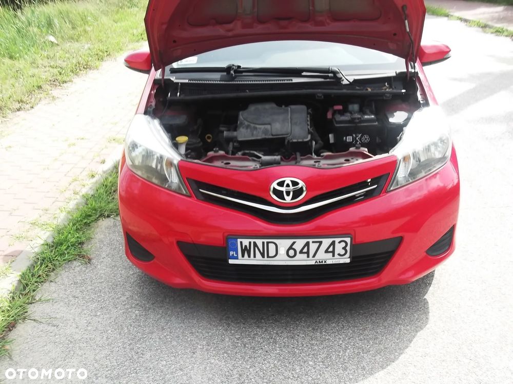 Toyota Yaris - 7