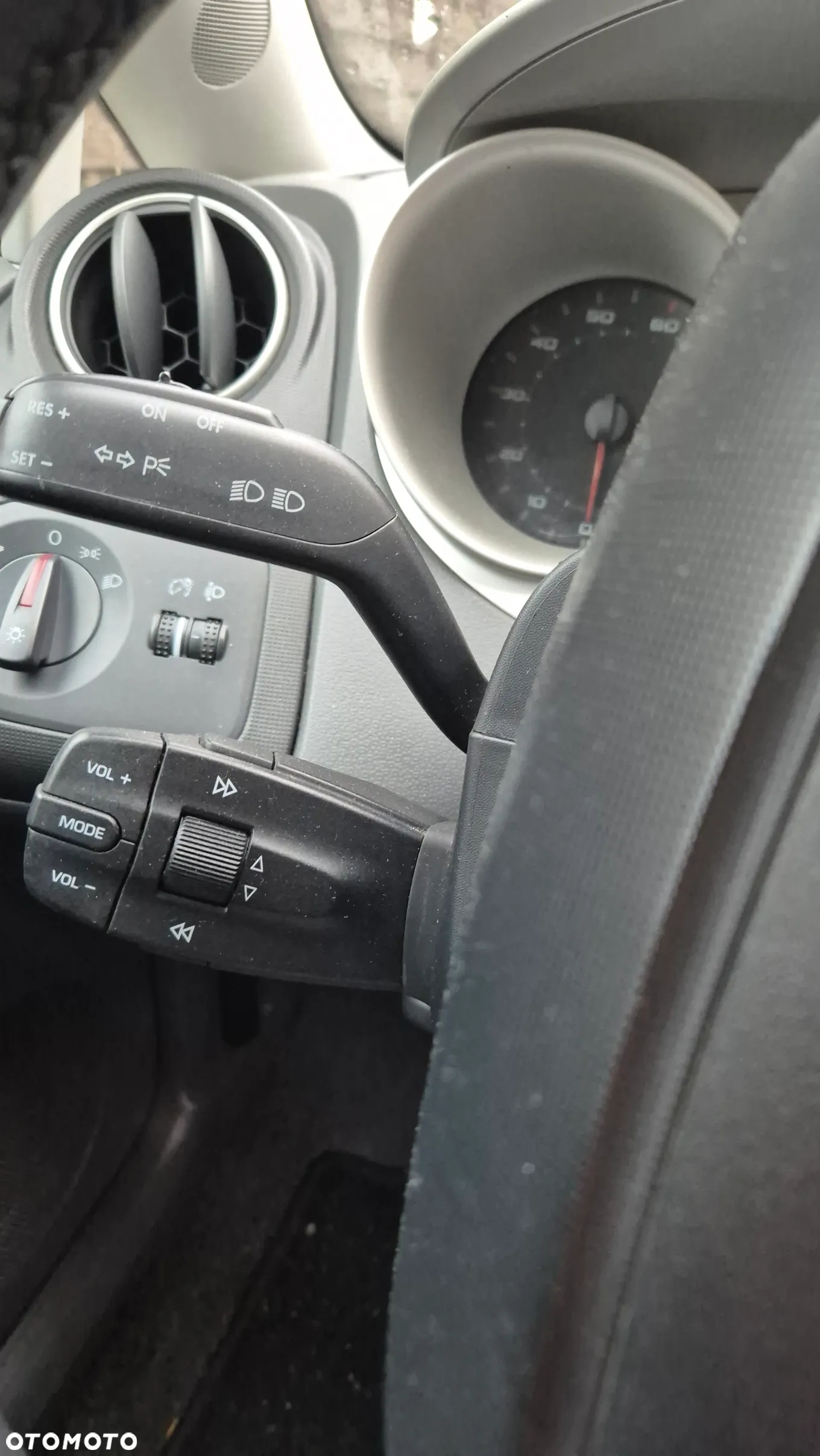 Seat Ibiza 1.6 16V Sport - 8