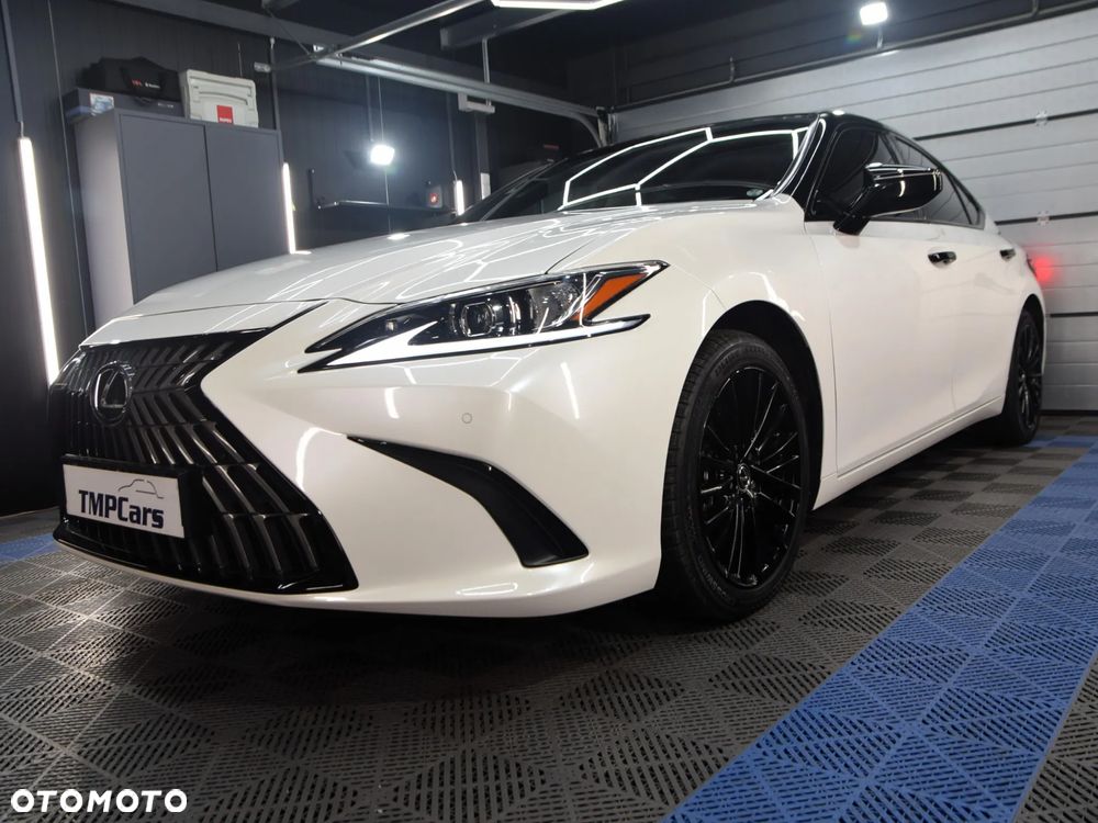 Lexus ES 300h Business Line - 4