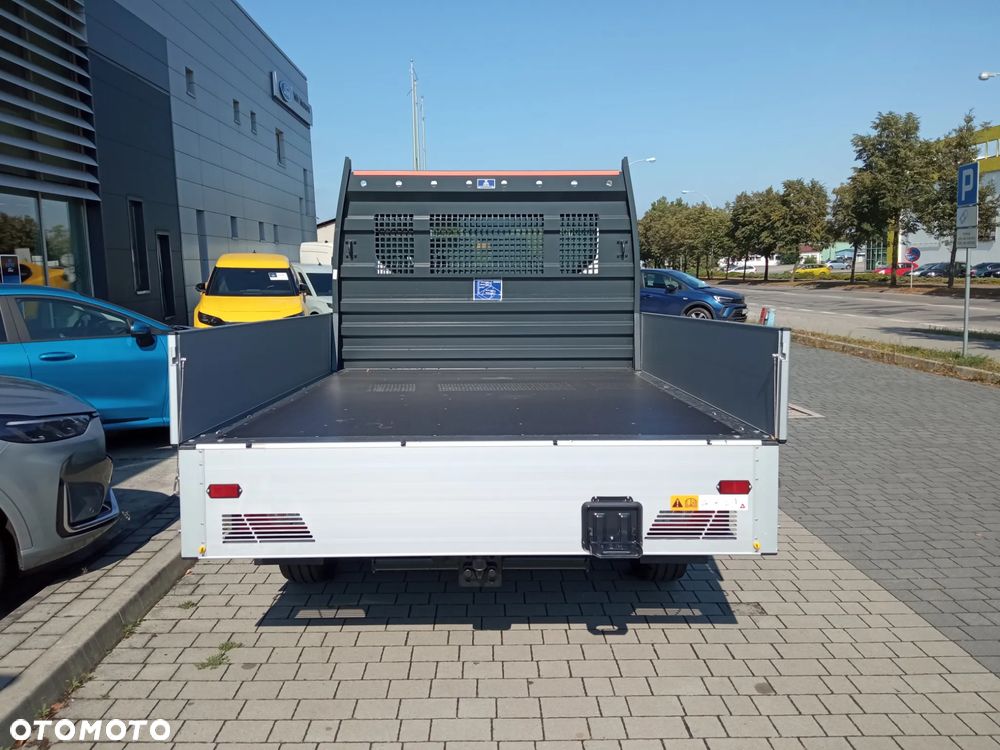 Ford Transit - 18