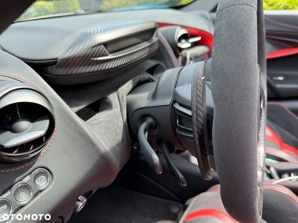 McLaren 720S Spider Performance - 8