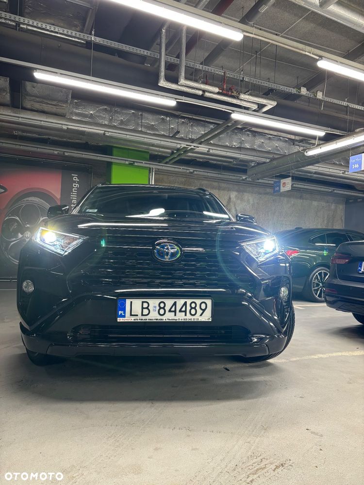 Toyota RAV4 2.5 Hybrid Black Edition by JBL 4x4 - 18