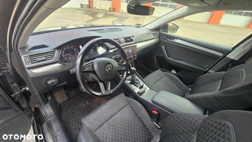 Skoda Superb 2.0 TSI Style DSG - 8