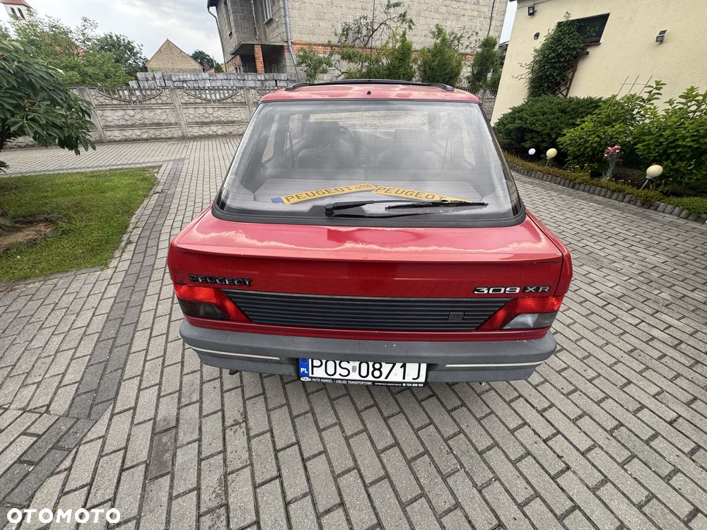 Peugeot 309 - 4