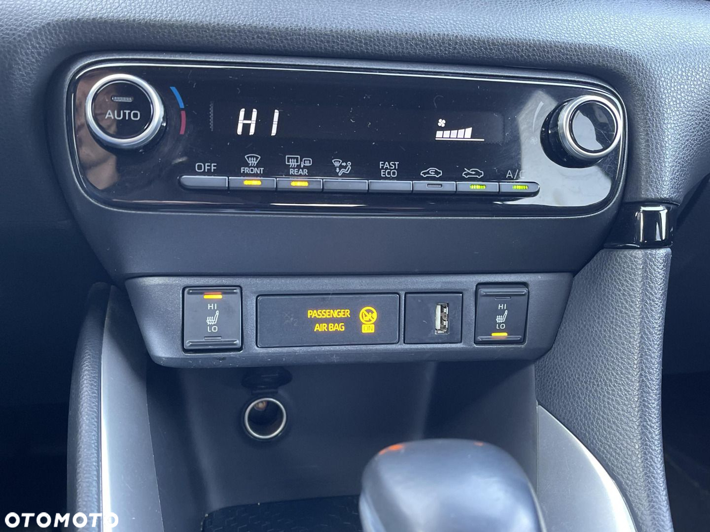 Toyota Yaris - 19