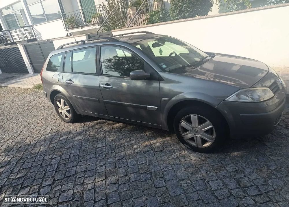 Renault Mégane Break 1.4 Pack - 4