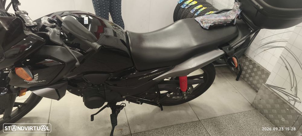 Honda CB - 2