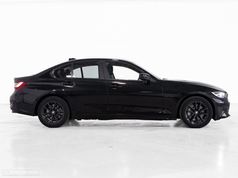BMW 330 e Touring Corporate Edition Auto - 2