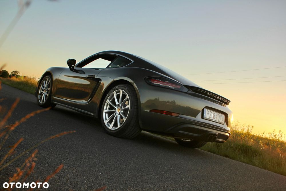 Porsche 718 Cayman PDK - 2