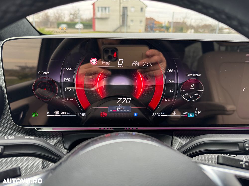 Mercedes-Benz V - 26