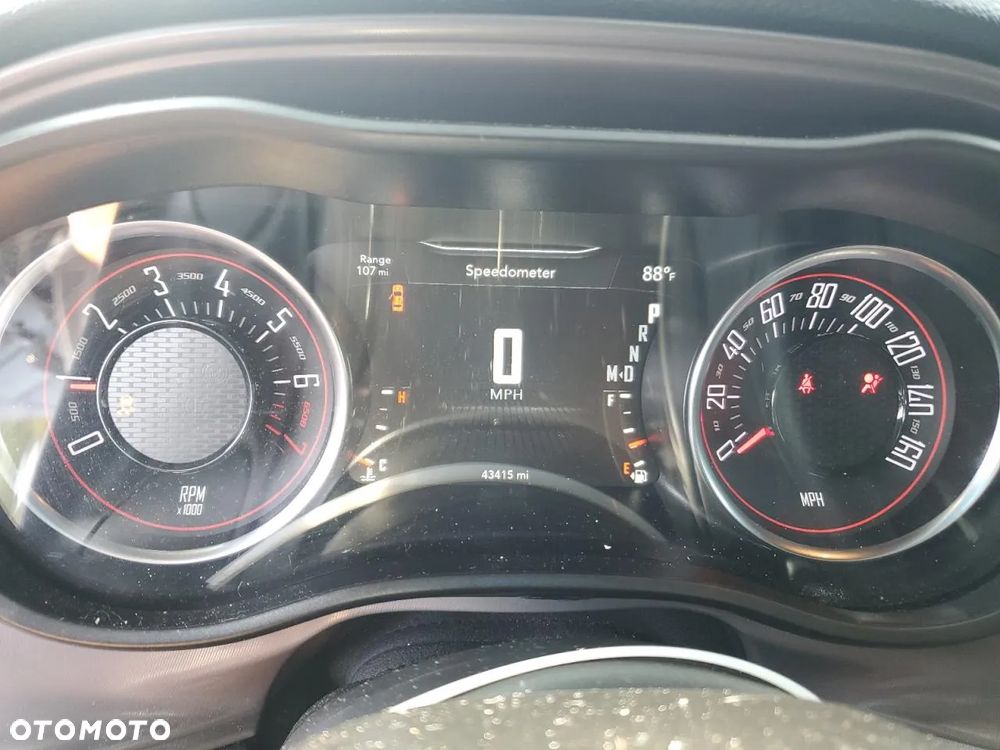 Dodge Challenger 3.6 GT AWD - 11