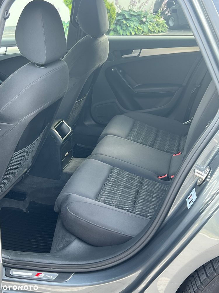 Audi A4 Avant 2.0 TDI DPF quattro S tronic S line Sportpaket - 25