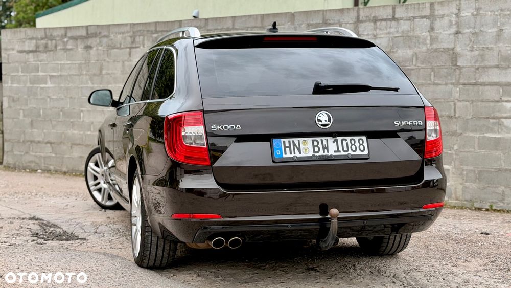 Skoda Superb 2.0 TDI DSG Exclusive - 18