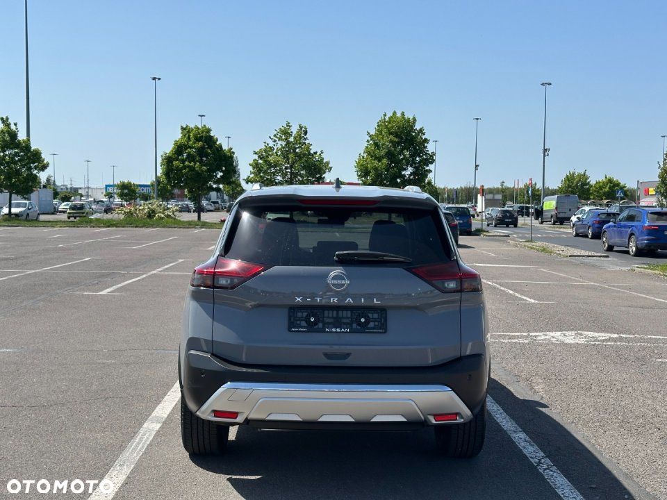 Nissan X-Trail - 5