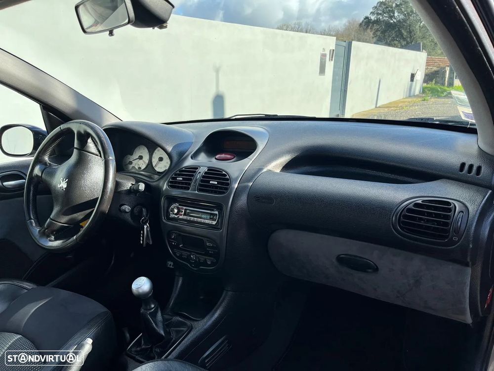 Peugeot 206 1.6 GTi - 11