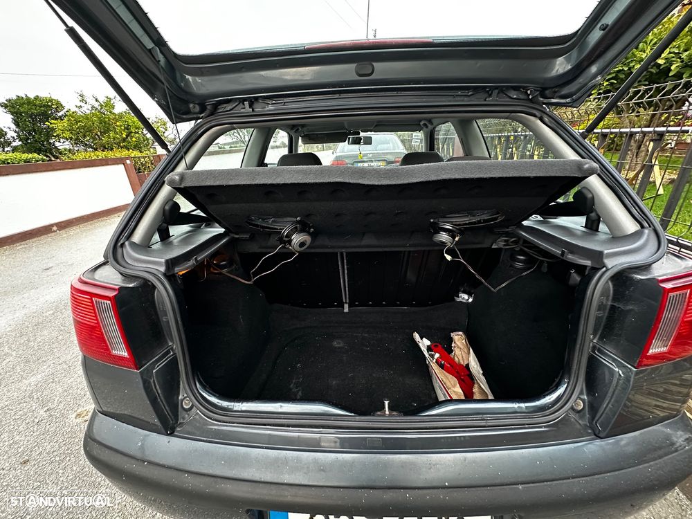 SEAT Ibiza - 4